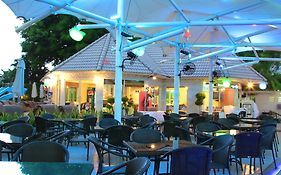 Pattaya Discovery Beach Hotel